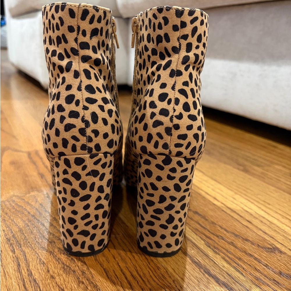 Leopard Print Booties - Picture 4 of 8